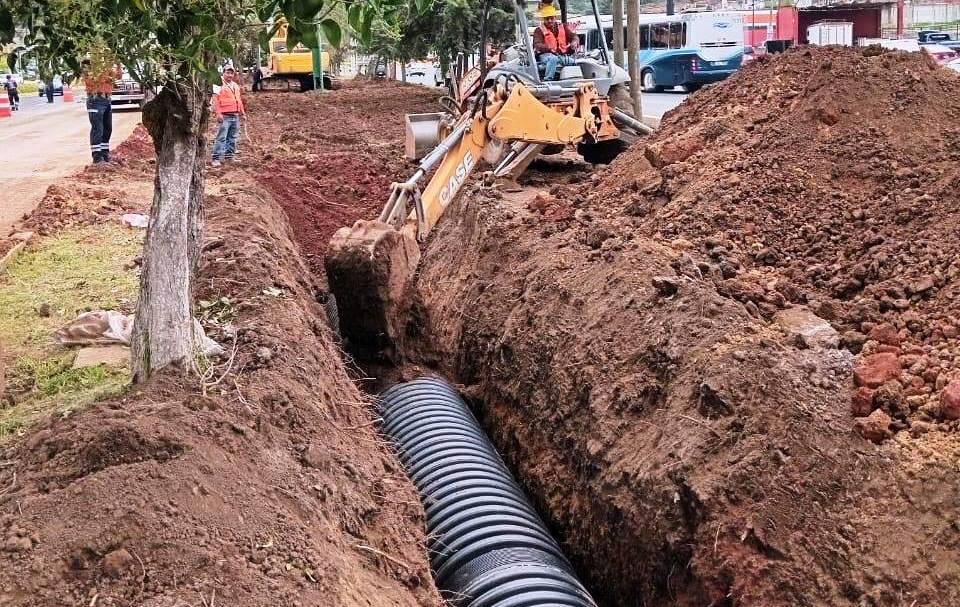 AVANZA OBRA DE DRENAJE PLUVIAL EN&nbsp;ATLACOMULCO