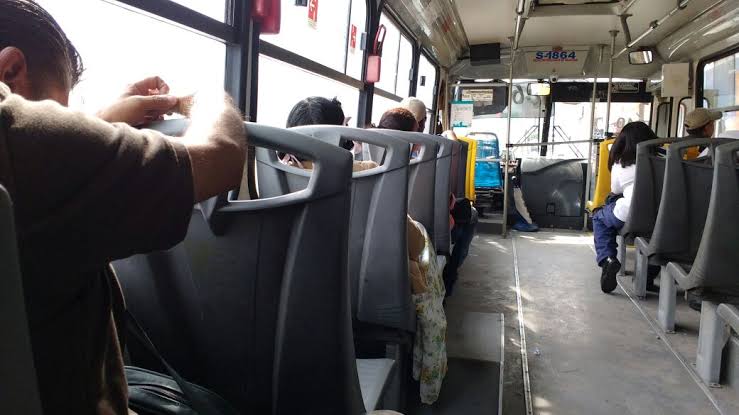 DEL OTRO LADO DEL VOLANTE DERECHOS Y DEBERES DE LOS OPERADORES DEL TRANSPORTE&nbsp;PÚBLICO