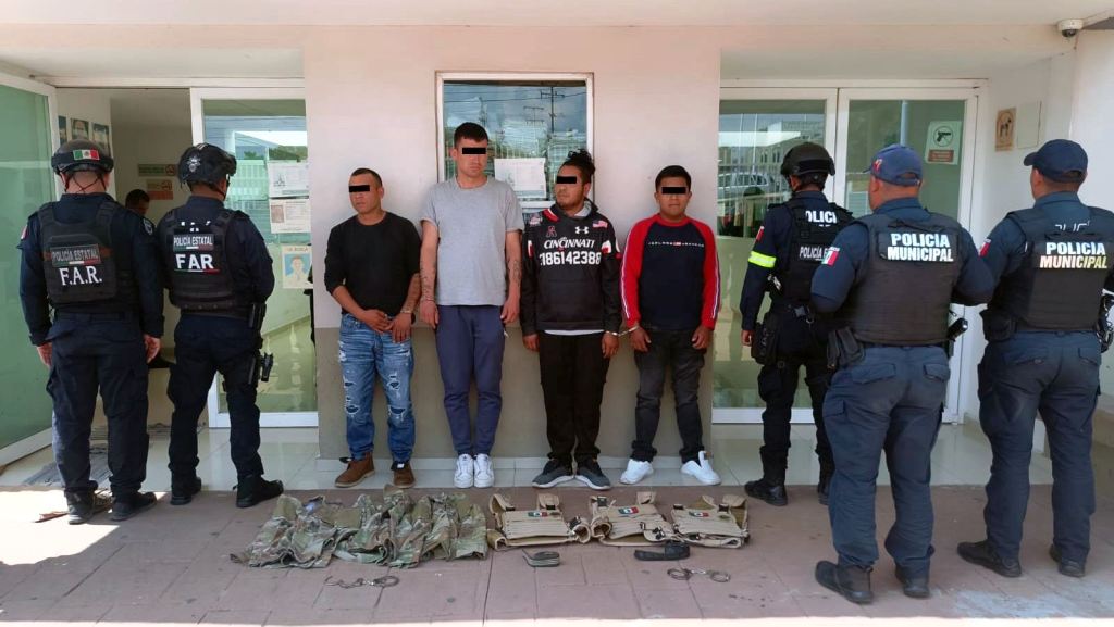 TRAS ALERTAMIENTO EN JILOTEPEC, ELEMENTOS DE LA SSEM Y DE LA POLICÍA MUNICIPAL DETIENEN A CUATRO SUJETOS PROBLABLES IMPLICADOS EN EL DELITO DE&nbsp;SECUESTRO