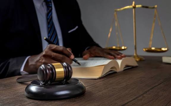 ¿Y SI LA CONSTITUCIÓN NO TE PROTEGE? CASOS DONDE EL PRINCIPIO PRO PERSONA CAMBIA&nbsp;TODO