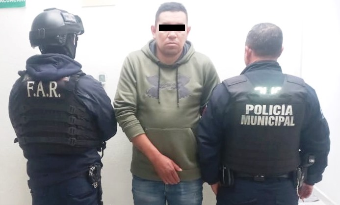 EN JILOTEPEC, APREHENDEN SSEM Y POLICÍA MUNICIPAL A POSIBLE INTEGRANTE DE CÉLULA&nbsp;DELICTIVA