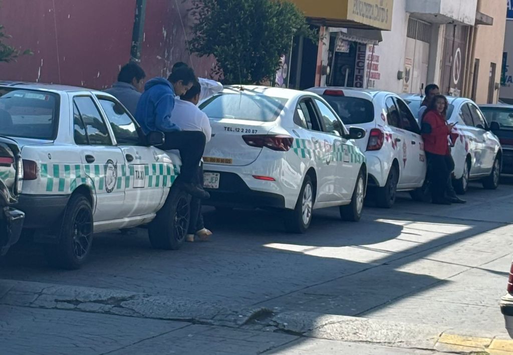 LOS TAXIS «FABELAS», OTRA VEZ DAN LA&nbsp;NOTA