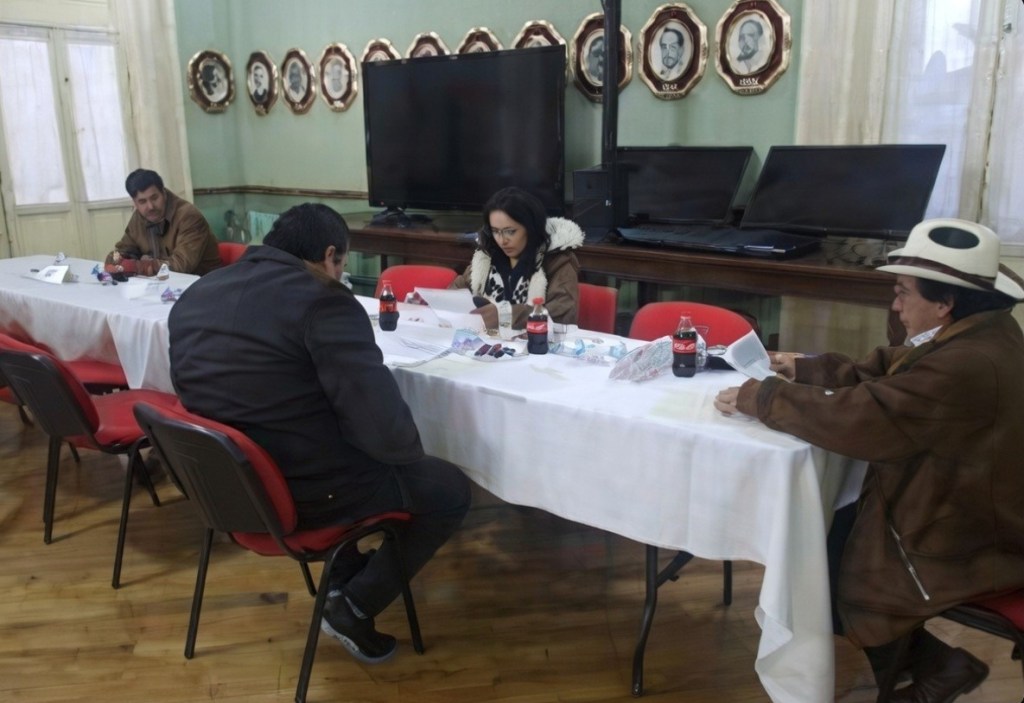 EL ORO AL BORDE DEL COLAPSO: HIPOCRESÍA EN EL CABILDO, NEPOTISMO RAMPANTE Y UNA CORRUPCIÓN QUE YA NADIE&nbsp;DISIMULA