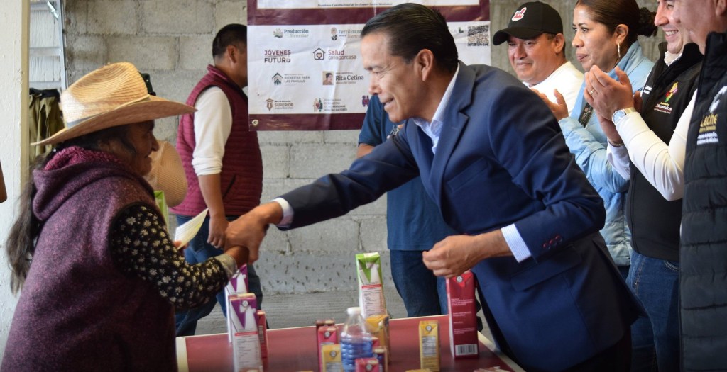 INAUGURAN LECHERÍA DEL PROGRAMA “LECHE PARA EL BIENESTAR” EN SAN JOSÉ TOXI Y ENTREGAN TARJETAS A&nbsp;BENEFICIARIAS