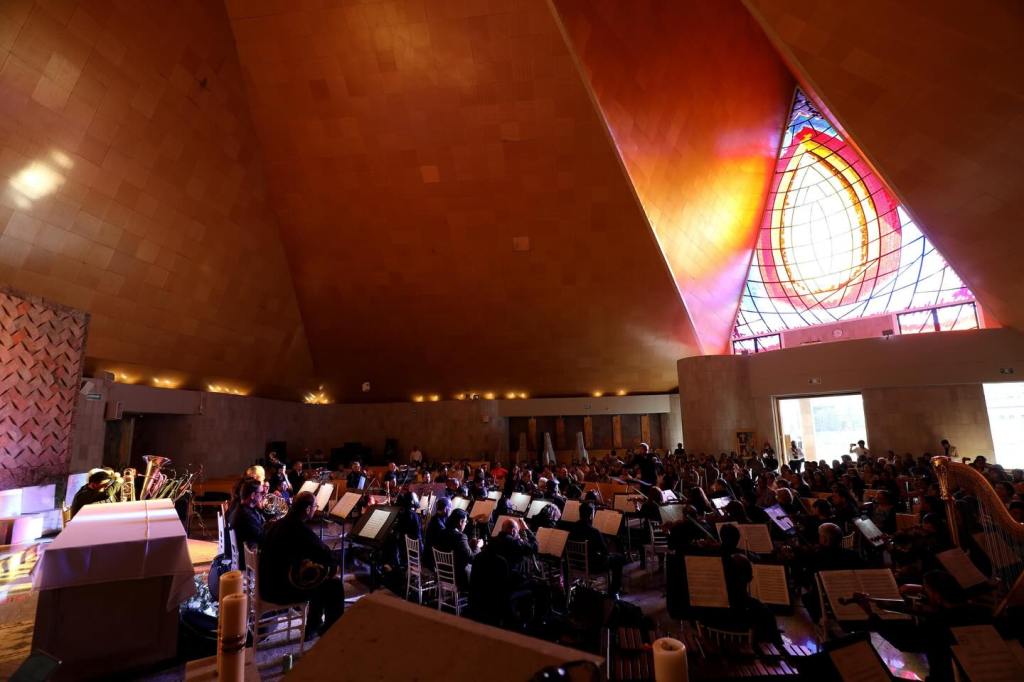 LA ORQUESTA SINFÓNICA DEL ESTADO DE MÉXICO DELEITA AL PÚBLICO EN LA CATEDRAL DE ATLACOMULCO CON LA SINFONÍA NO. 2 DE&nbsp;BORODIN