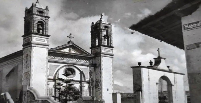 UN CRISTO: DOS&nbsp;PLEGARIAS