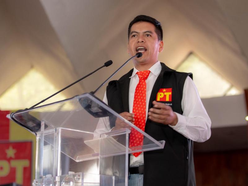 ¡EL CHAPULÍN POLÍTICO DA OTRO&nbsp;SALTO!