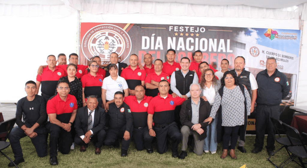 CON RIFAS Y EN FAMILIA, AYUNTAMIENTO DE ATLACOMULCO CELEBRA EL DÍA NACIONAL DEL&nbsp;BOMBERO