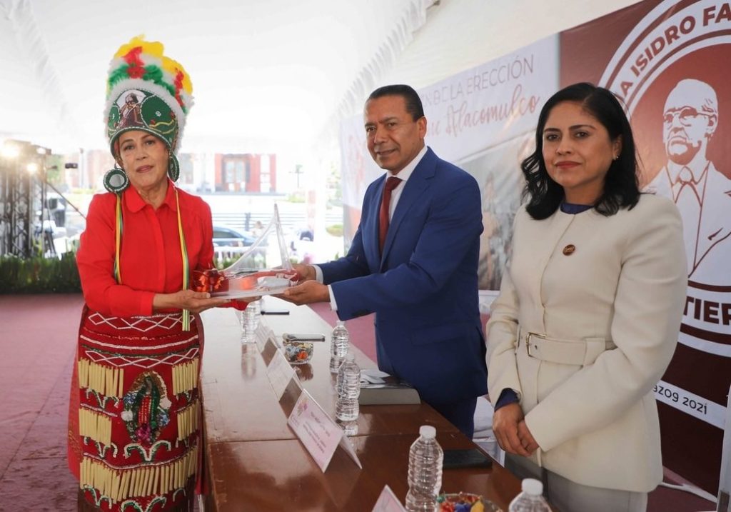 ATLACOMULCO RECONOCE A QUIENES ENGRANDECEN SU HISTORIA CON LA PRESEA “LIC. ISIDRO FABELA ALFARO 2026”
